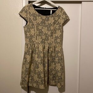 VTG Kensie Scallop Neck Lace Overlay Dress XL